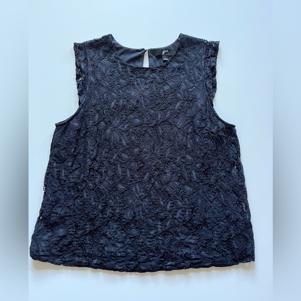 Gru Black Lace Sleeveless Top Size L